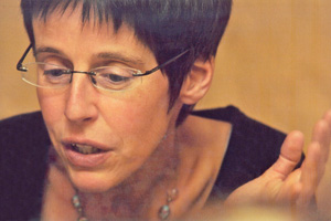 Hier klicken, um die Galerie zu sehen Joanna Whittaker-Simon